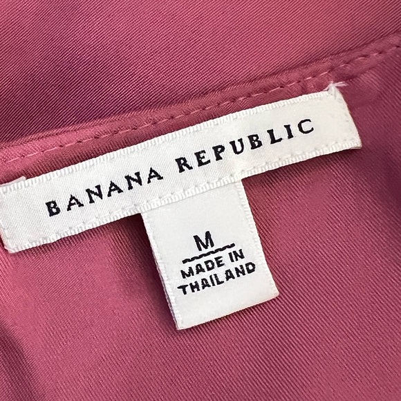 Banana Republic Ruffled Rose Satin Shell Blouse M - Picture 3 of 4